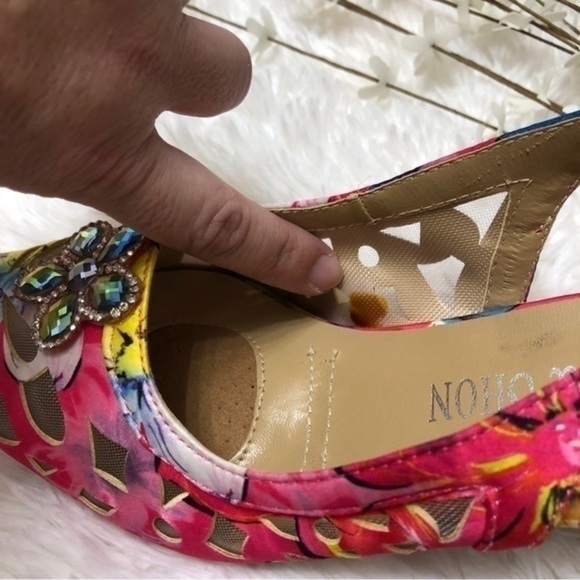 Colorful Floral Slingback Heels - Picture 11 of 11